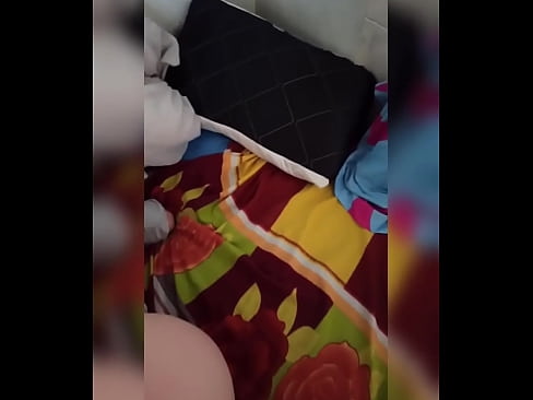 ❤️ Mening xonadoshim uyda yolg'iz qoladi, chunki eri ta'tilga ketadi va men uni sikish va eshagini sut bilan to'ldirish imkoniyatidan foydalanaman ️ Anal pornoda pornoda uz.xxxpornimages.ru ❌